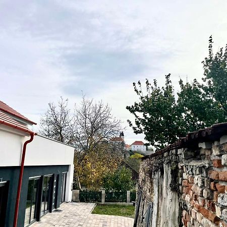 Sarlo Utcai Haz Villa Veszprem Exterior photo